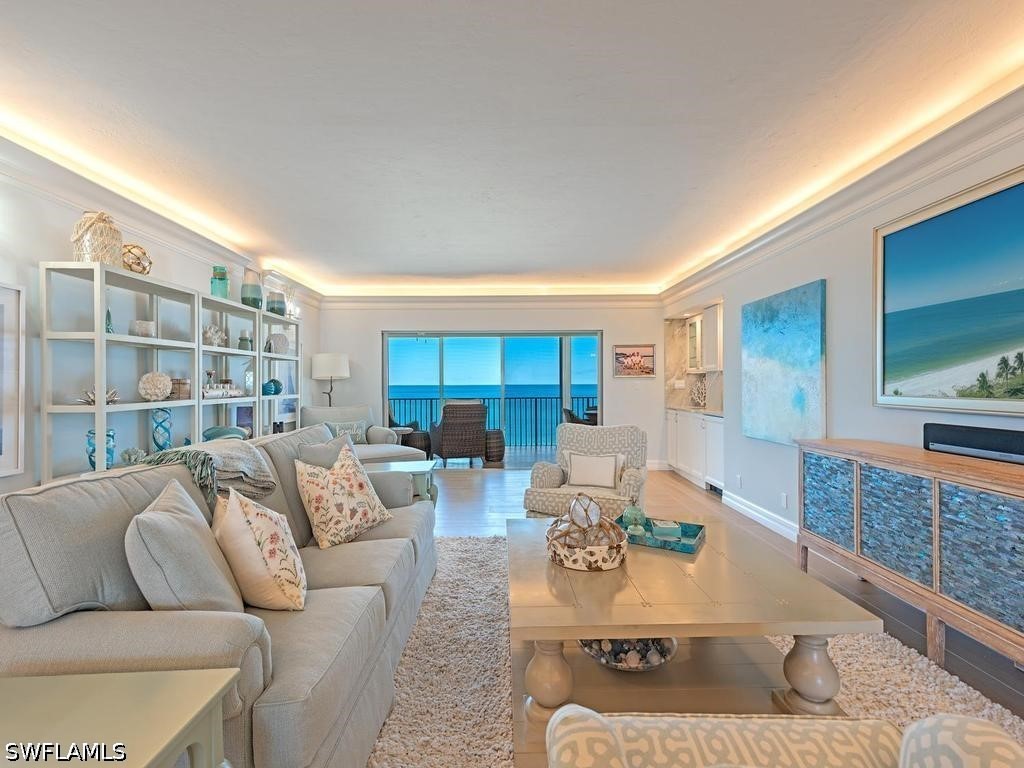 2905 Gulf Shore Blvd N Unit 803 — photo