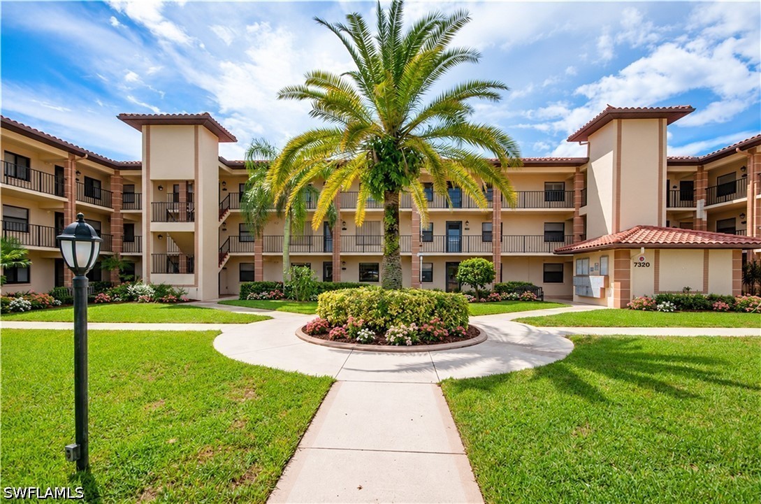 7320 Province Way 2105 — photo