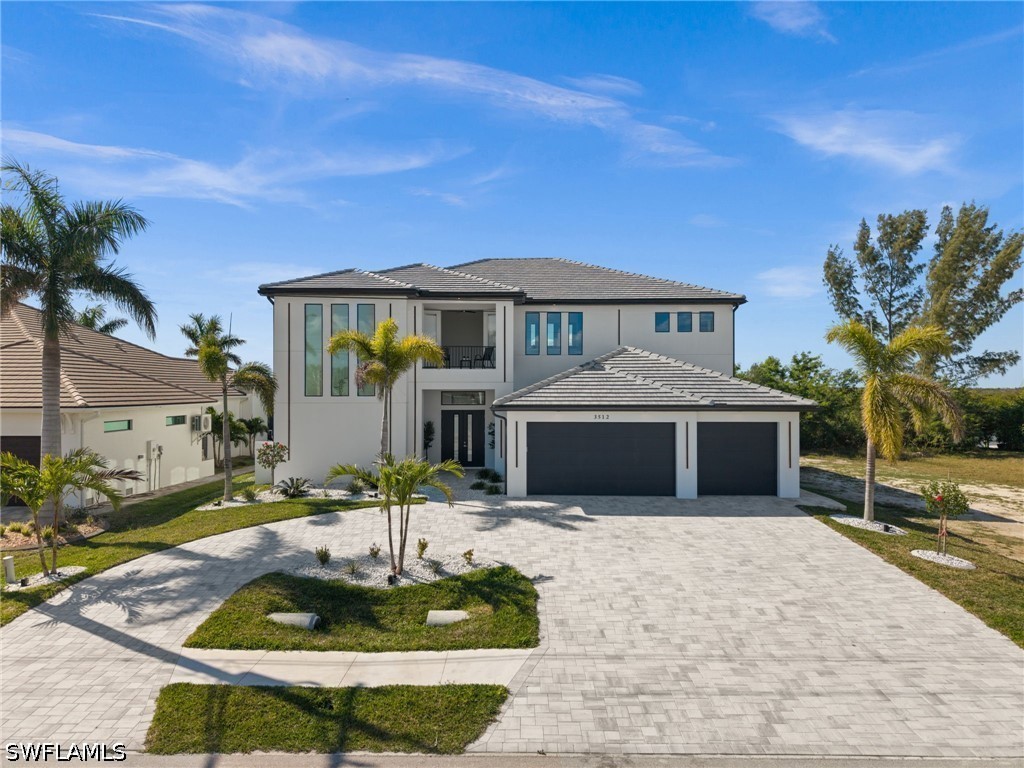 3512 Surfside Blvd — photo