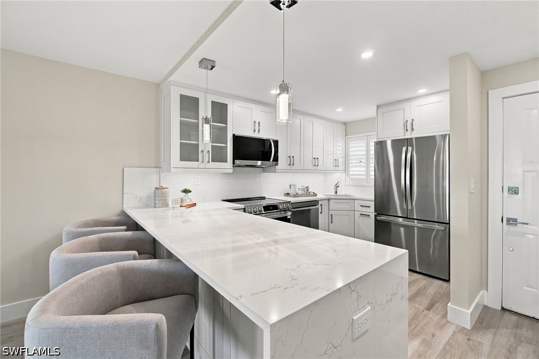 29 High Point Circle E #204, Naples, FL 34103 — photo 3