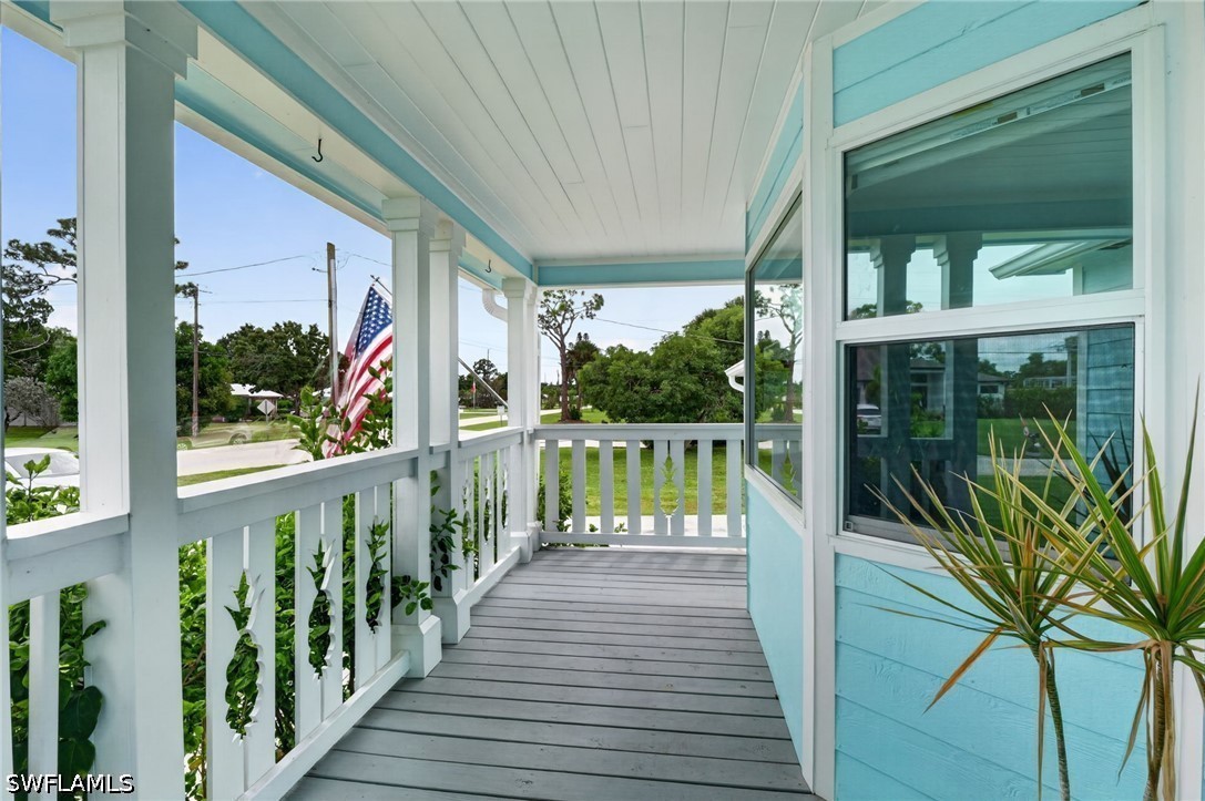 20520 Pine Tree Lane, Estero, FL 33928 — photo 3