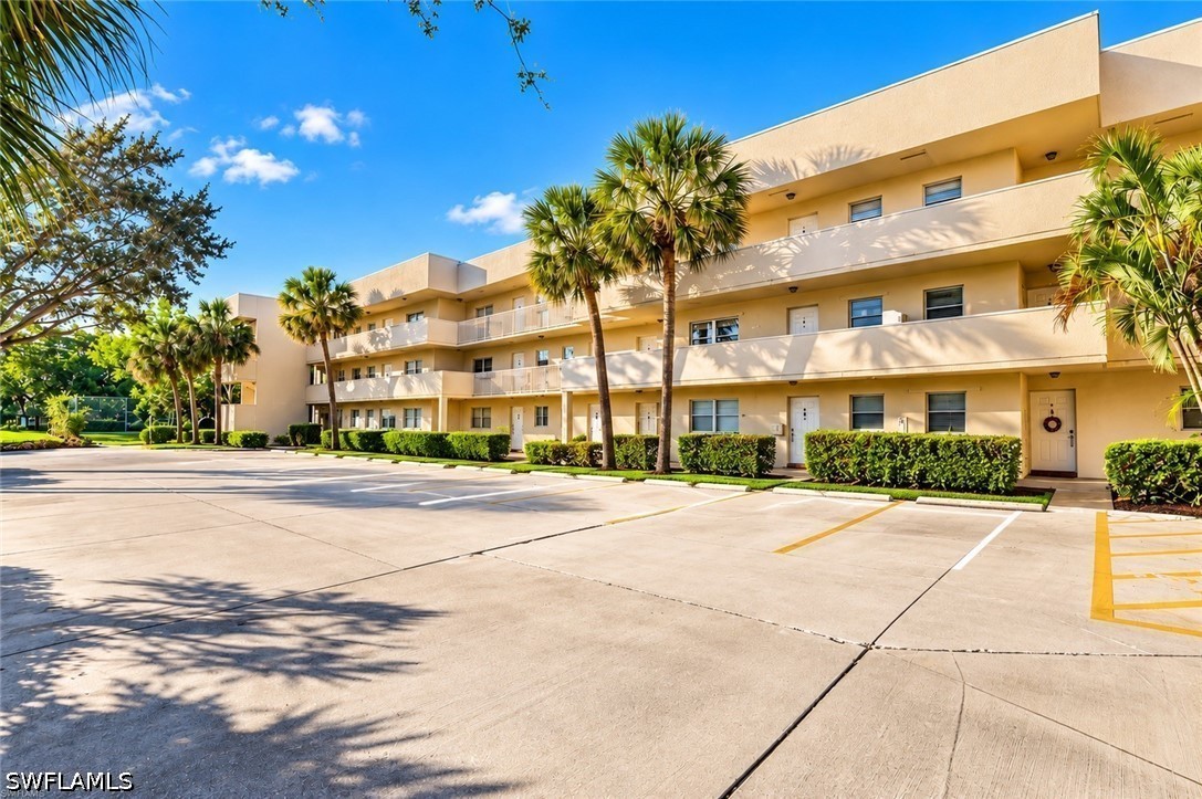 501 Forest Lakes Blvd 212 — photo