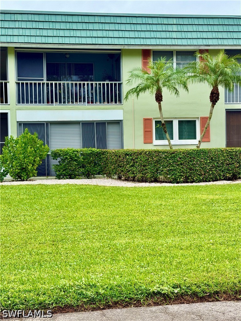 200 Valley Stream Dr 4B — photo