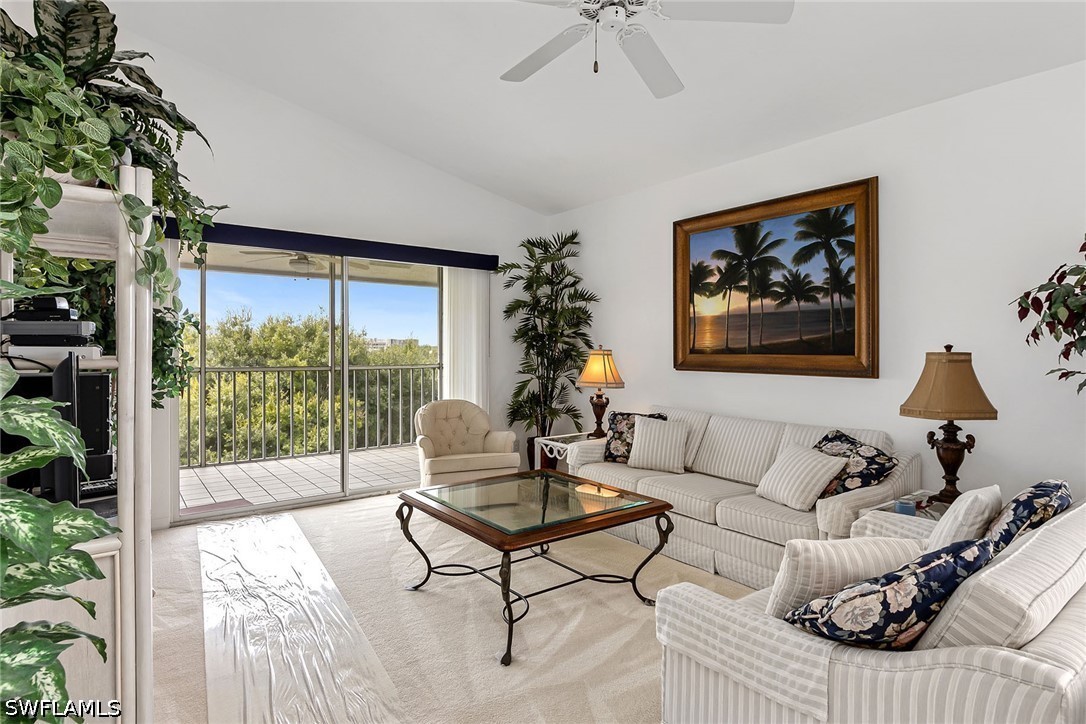 300 Horse Creek Dr 408 — photo