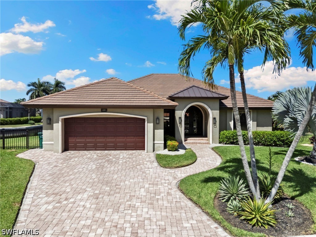 428 Persian Ct — photo