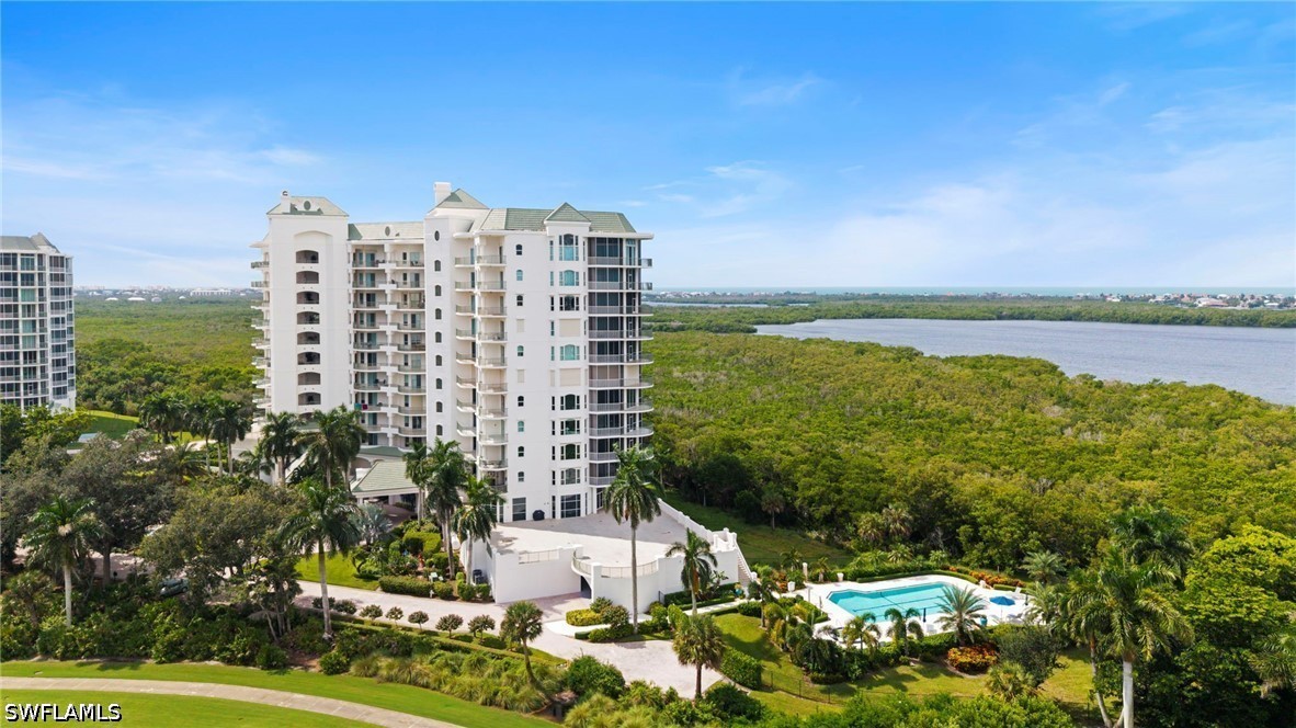 4811 Island Pond Ct Unit 801 — photo