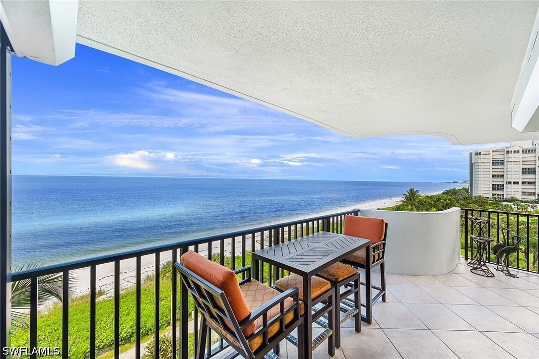 4005 Gulf Shore Blvd N Unit 607 — photo