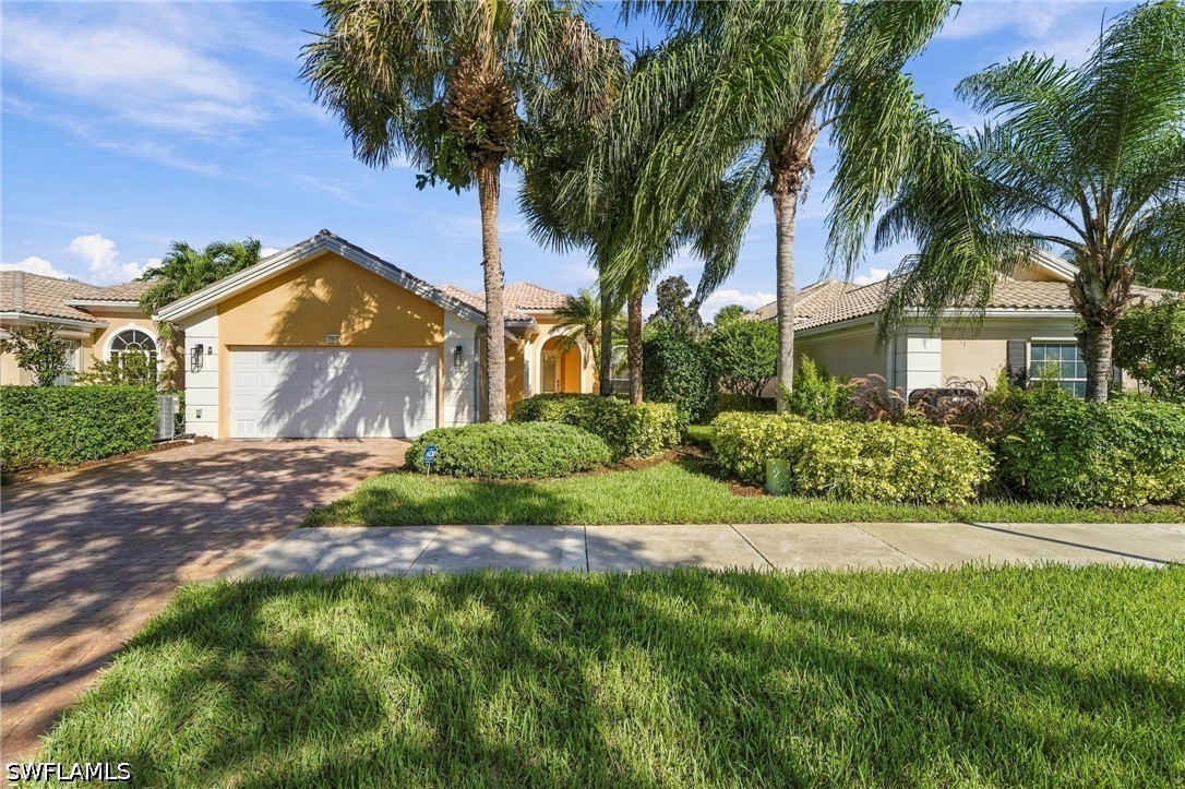 7565 Garibaldi Ct — photo