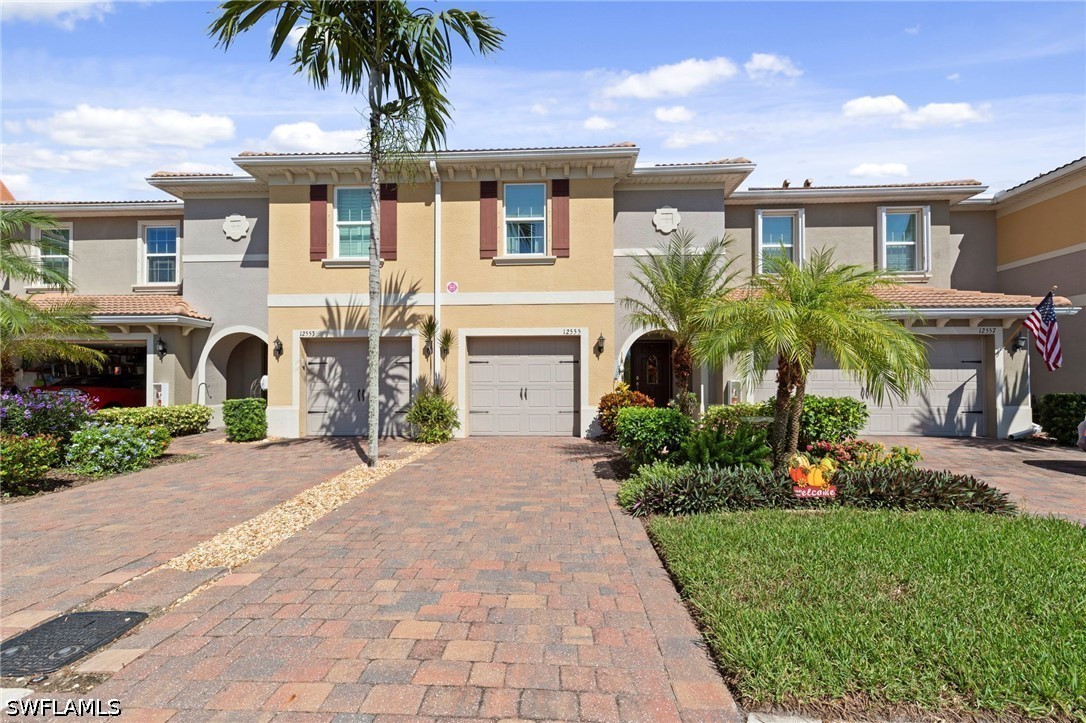 12555 Laurel Cove Dr — photo