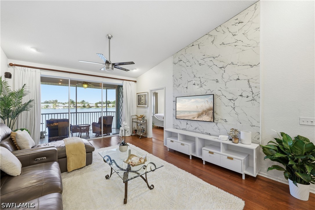 3370 W. Crown Pointe Blvd Blvd Unit 202 — photo