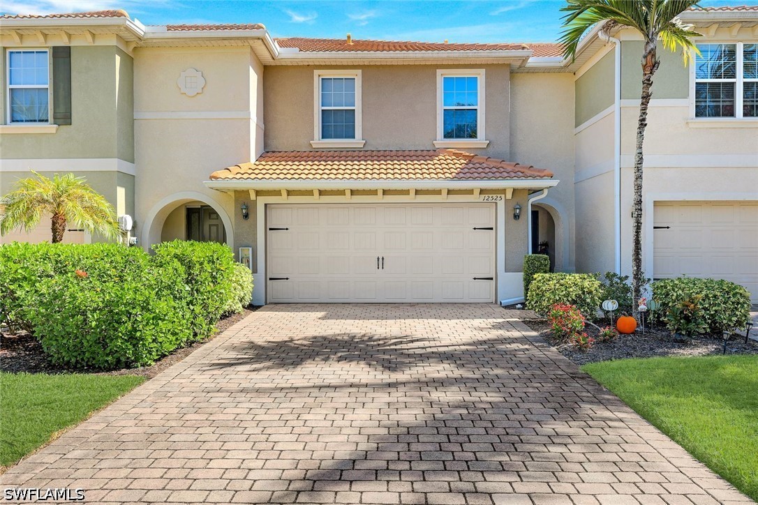 12525 Hammock Cove Blvd — photo