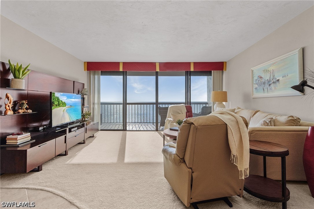 26300 Hickory Blvd Unit 903 — photo