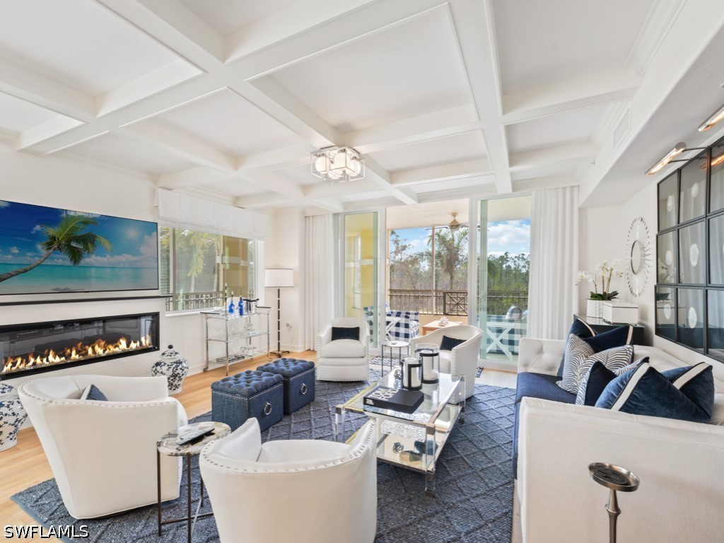 2738 Tiburon Blvd E Unit 202 — photo