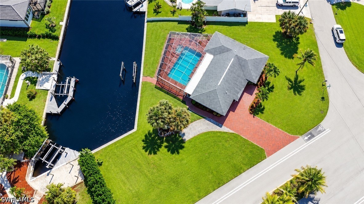 5301 Bayview Ct — photo