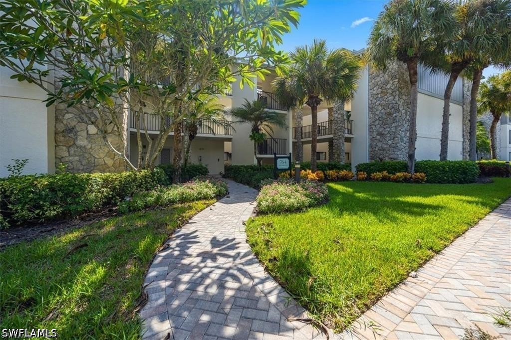 764 Eagle Creek Dr Unit 201 — photo