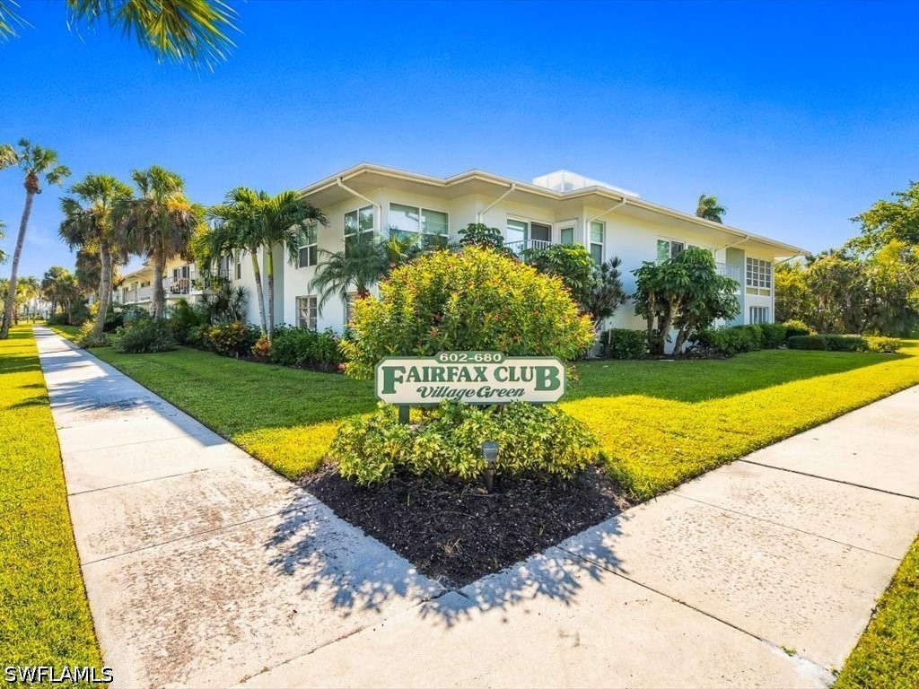 Home in Naples, FL 34102