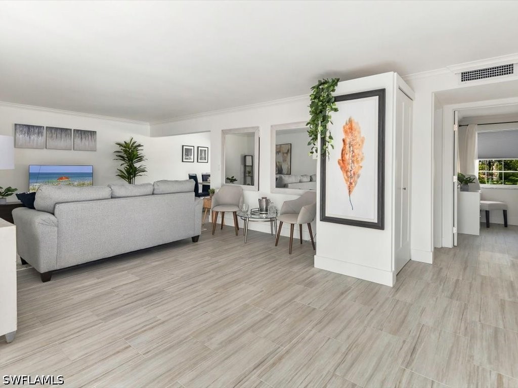 Home in Naples, FL 34102 — photo 3