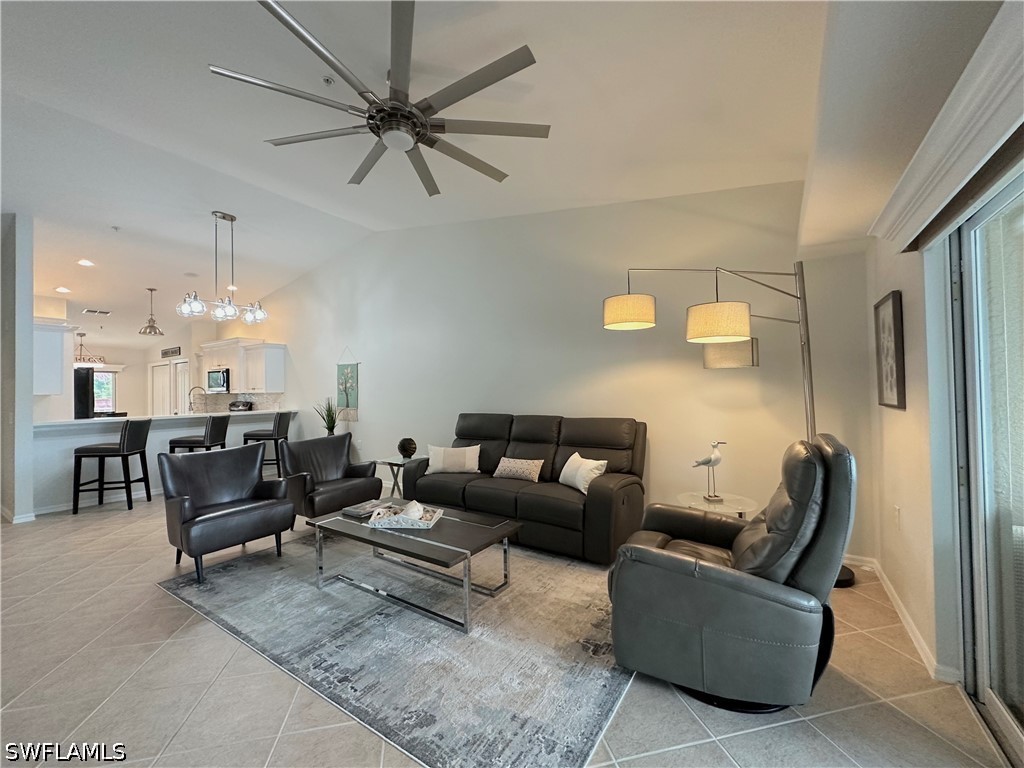 2860 Cypress Trace Cir Unit 1823 — photo