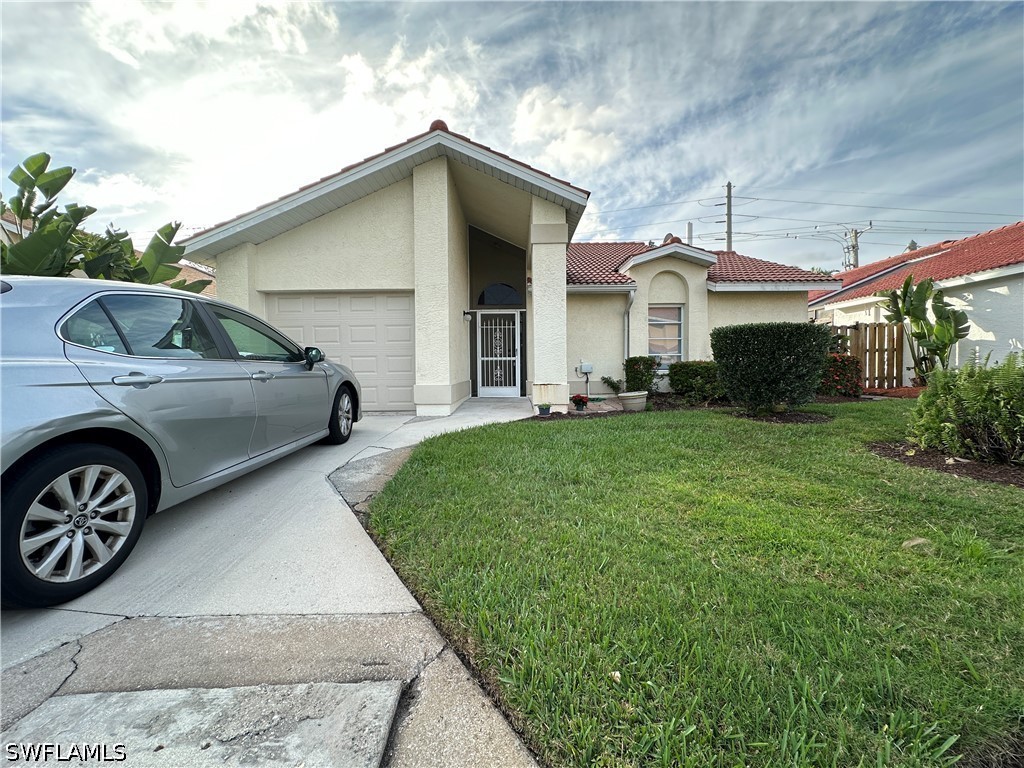 1309 Naples Lake Dr — photo