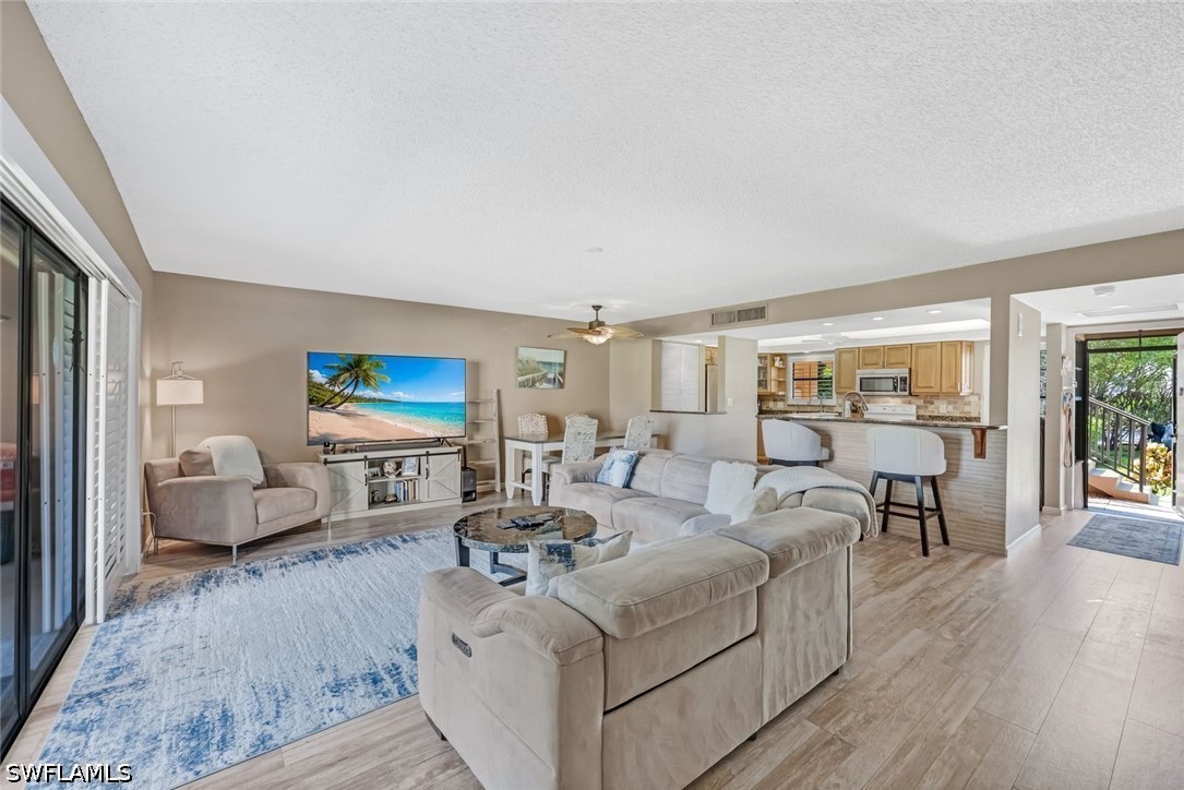 921 Panama Ct Unit C1 — photo