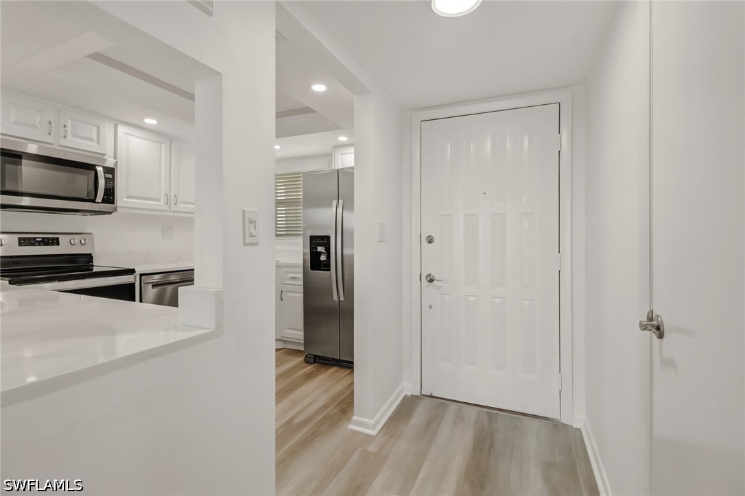 21 High Point Circle E #504, Naples, FL 34103 — photo 3