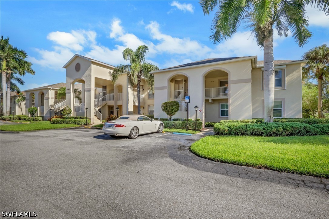 21351 Lancaster Run Unit 326 — photo