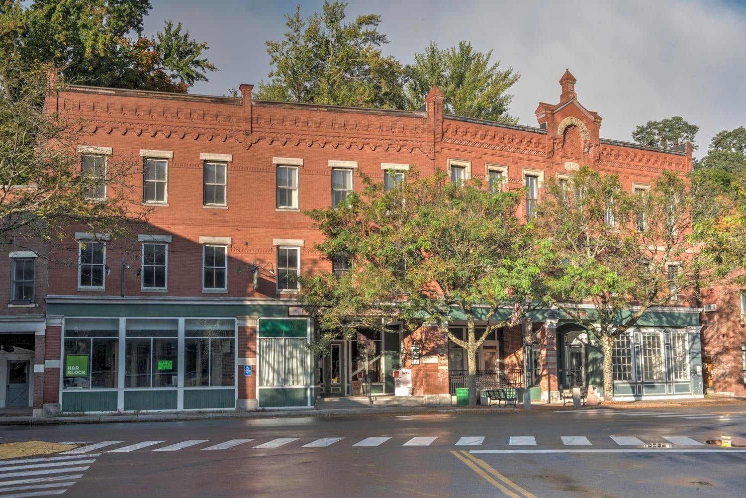 39-41 The Square, Rockingham, VT 05101 — photo 2