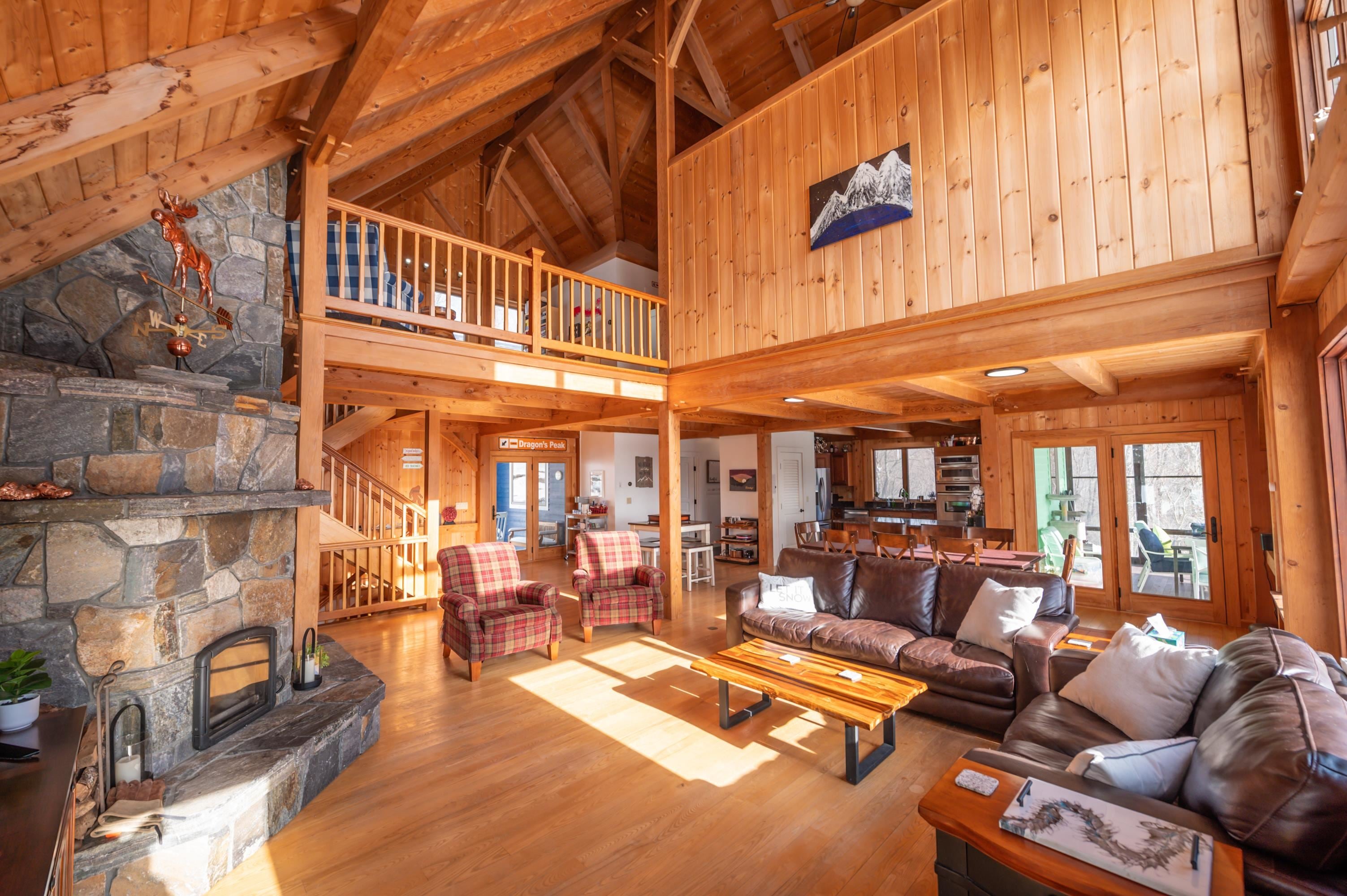 43 Upton Road, Dover, VT 05356 — photo 2