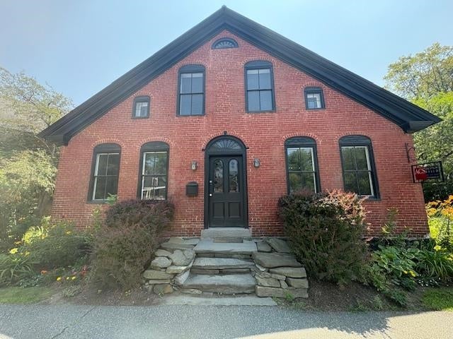 81 Central Street — photo
