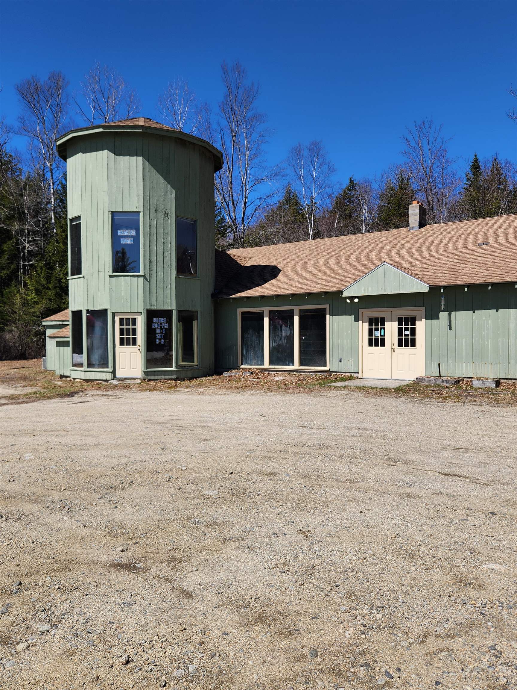 550 Hancock Road — photo