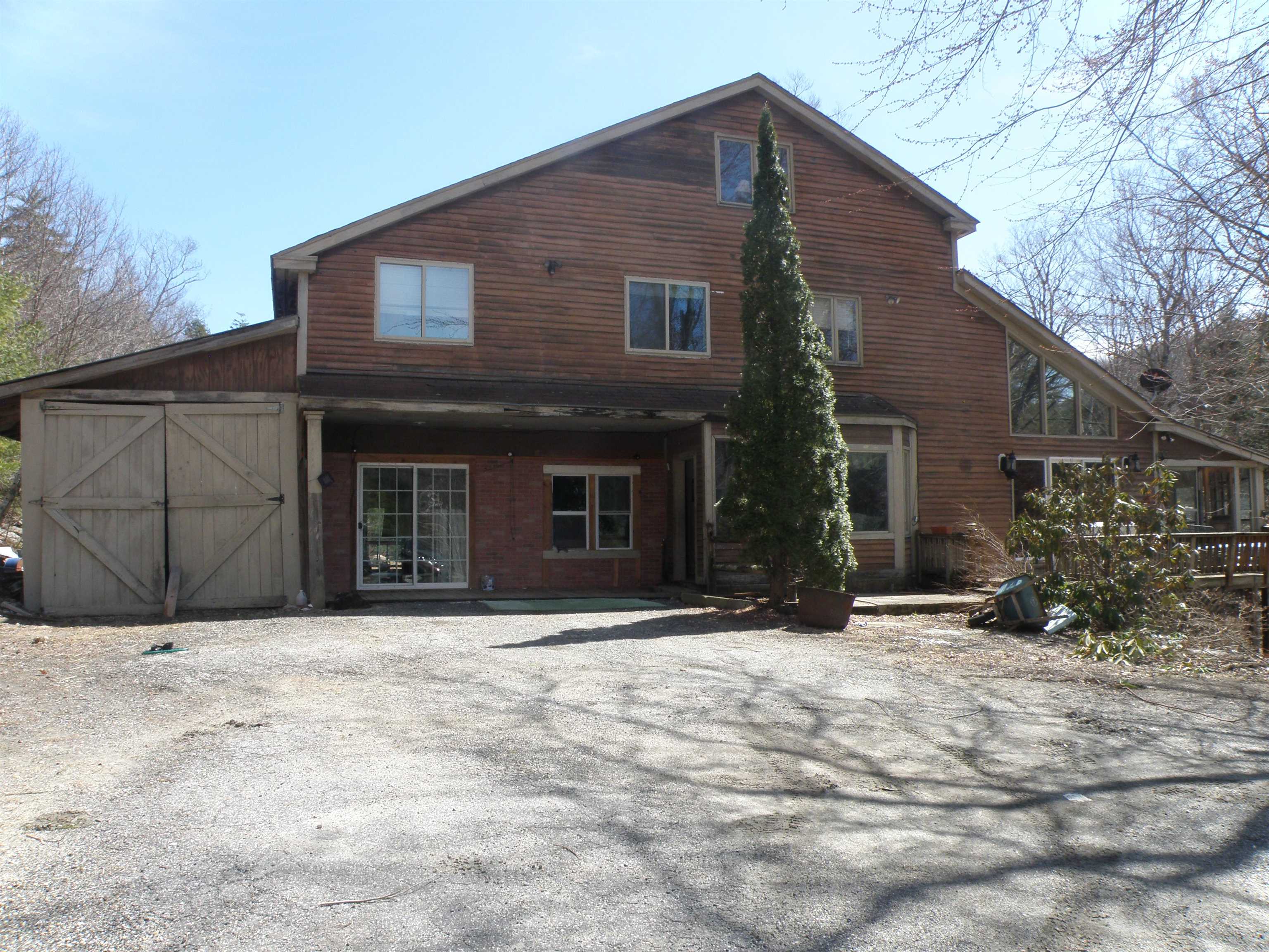 3730 Route 100 — photo