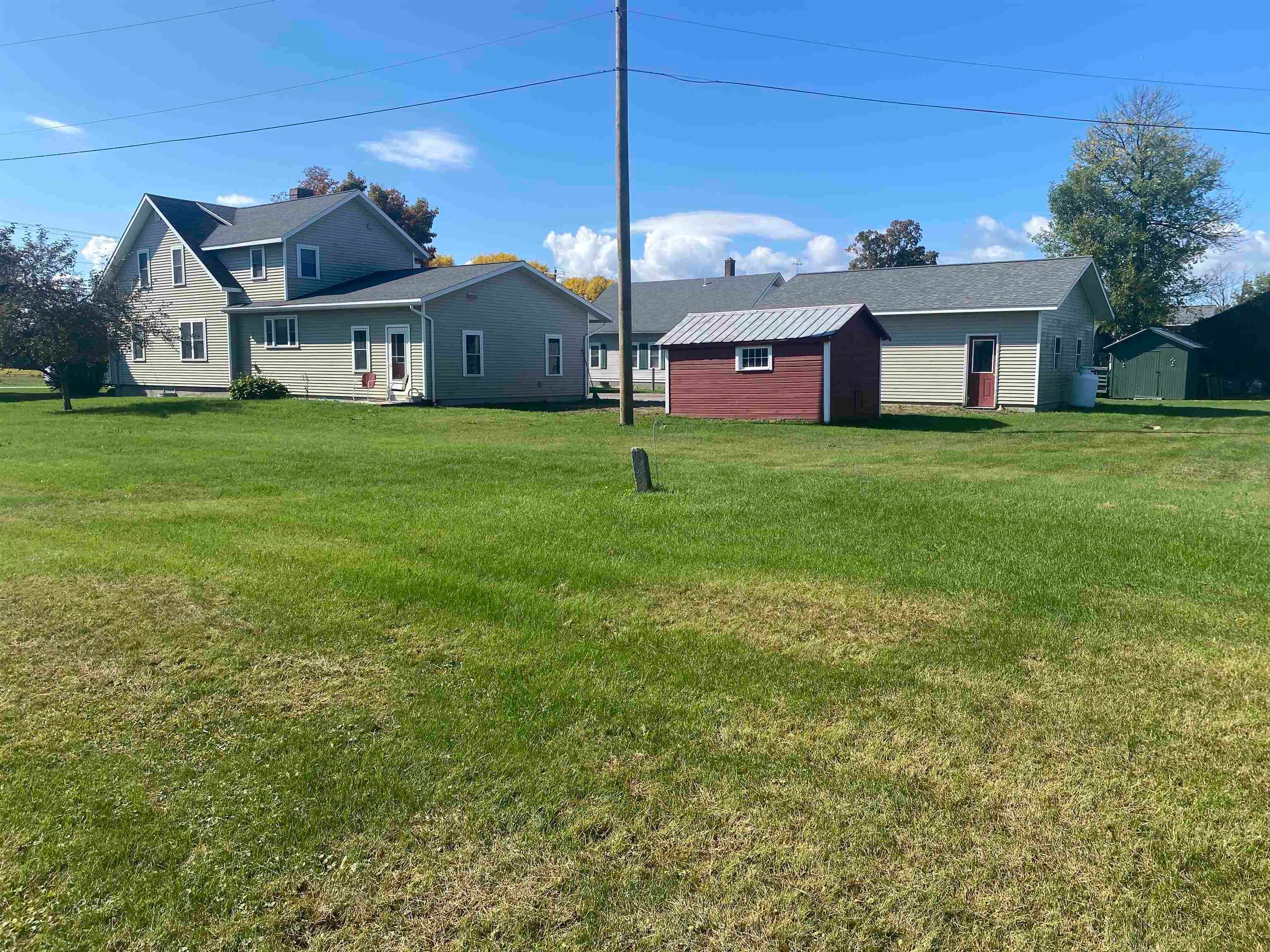 342 US Route 2 — photo
