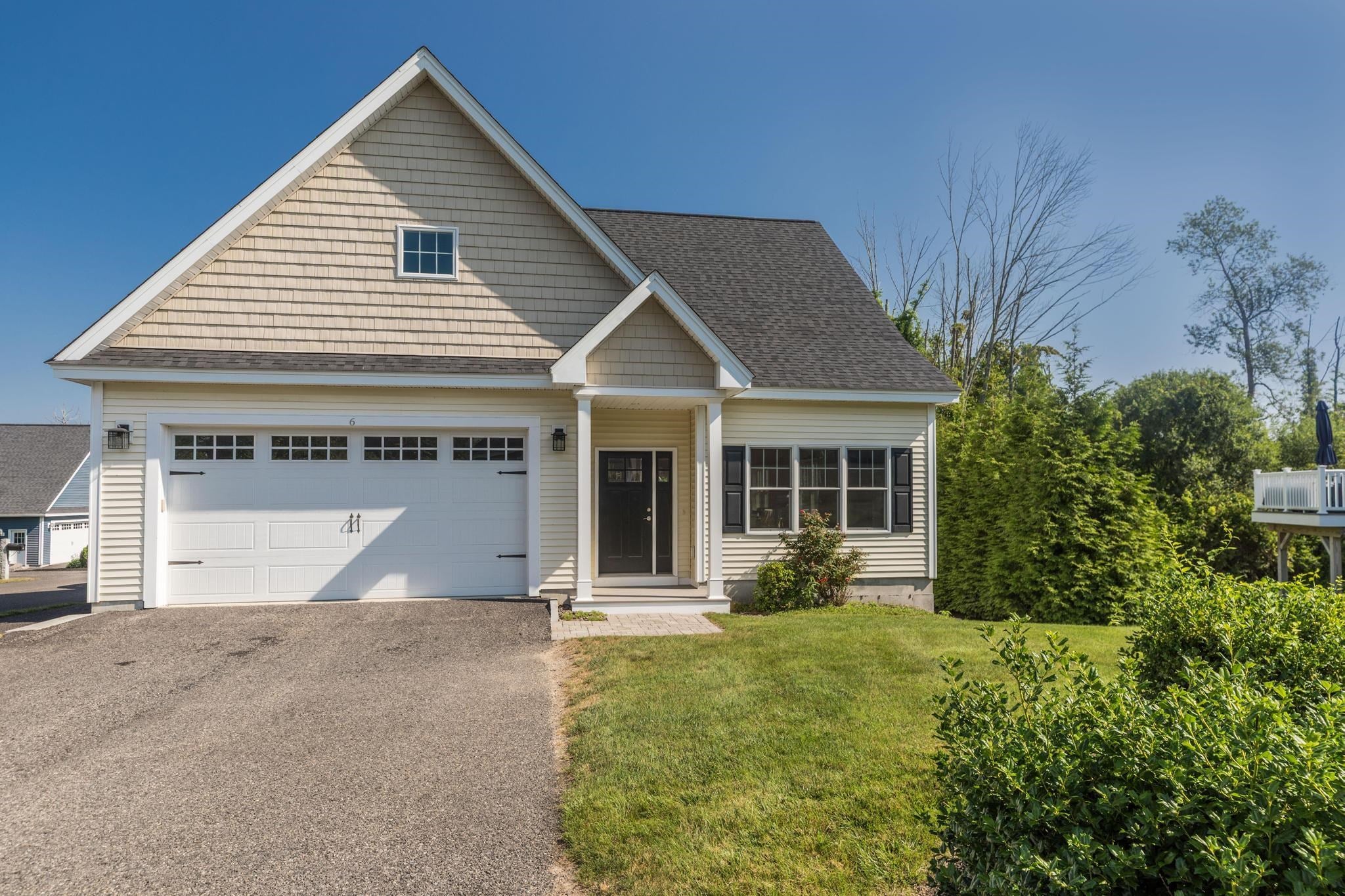 6 Chadwick Circle — photo