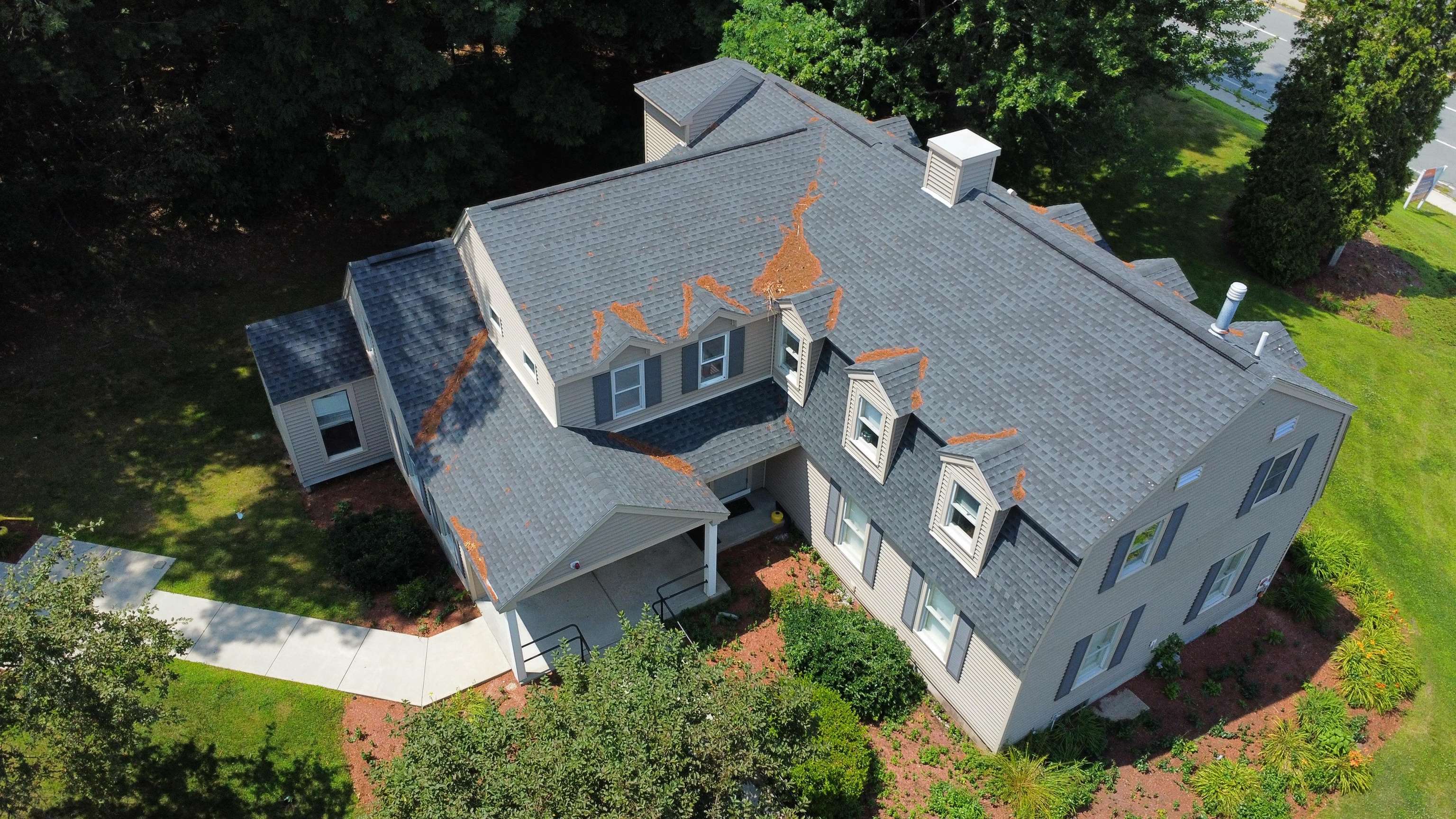 1 Mound Court — photo