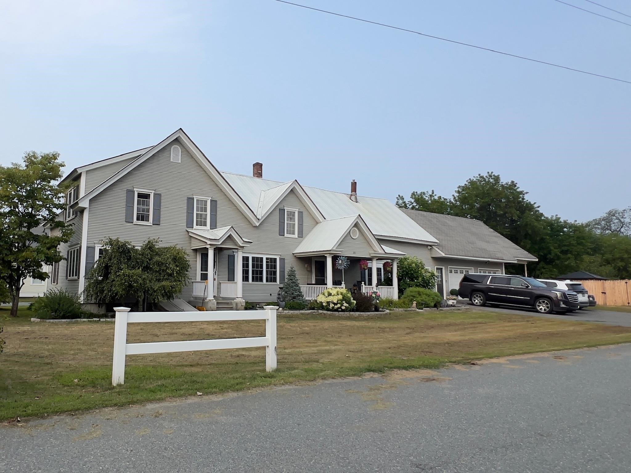 25 King Drive — photo