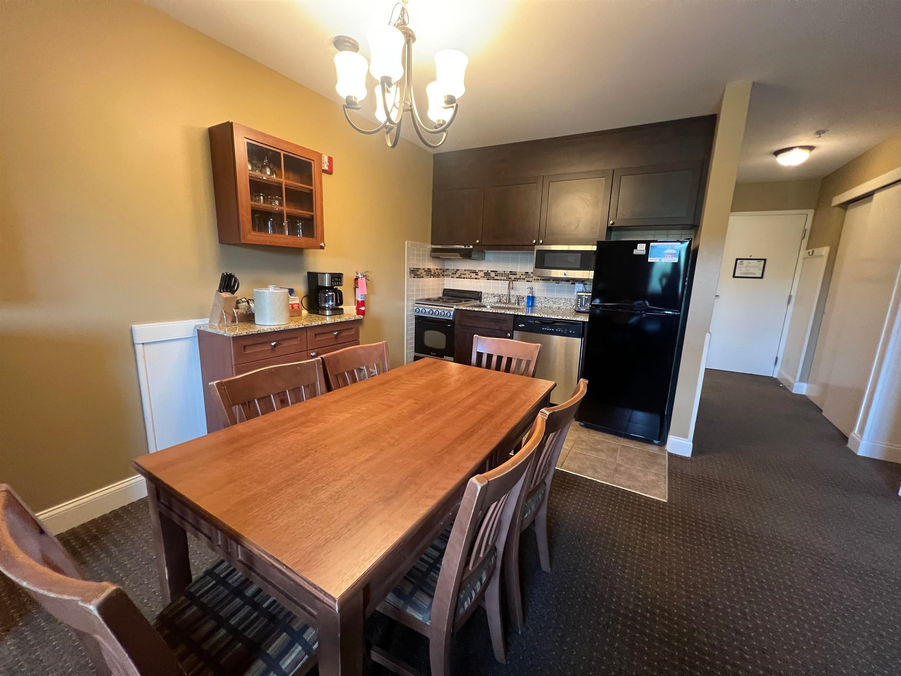 226/228, Qtr 2 Grand Summit Way 226/228, Qtr 2 — photo