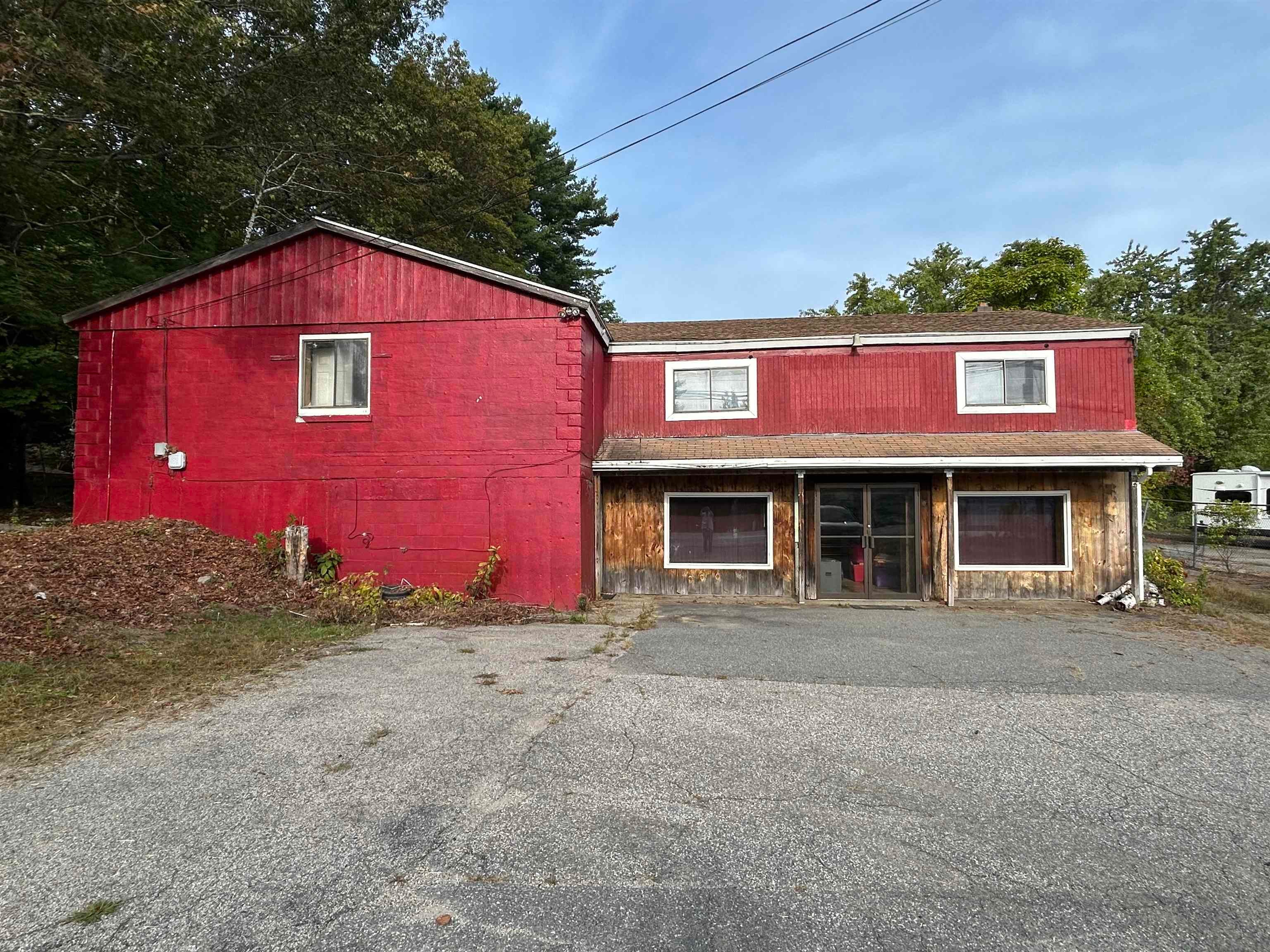 108 Route 125 — photo