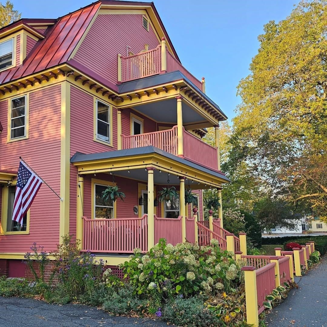 41 Pleasant Street — photo