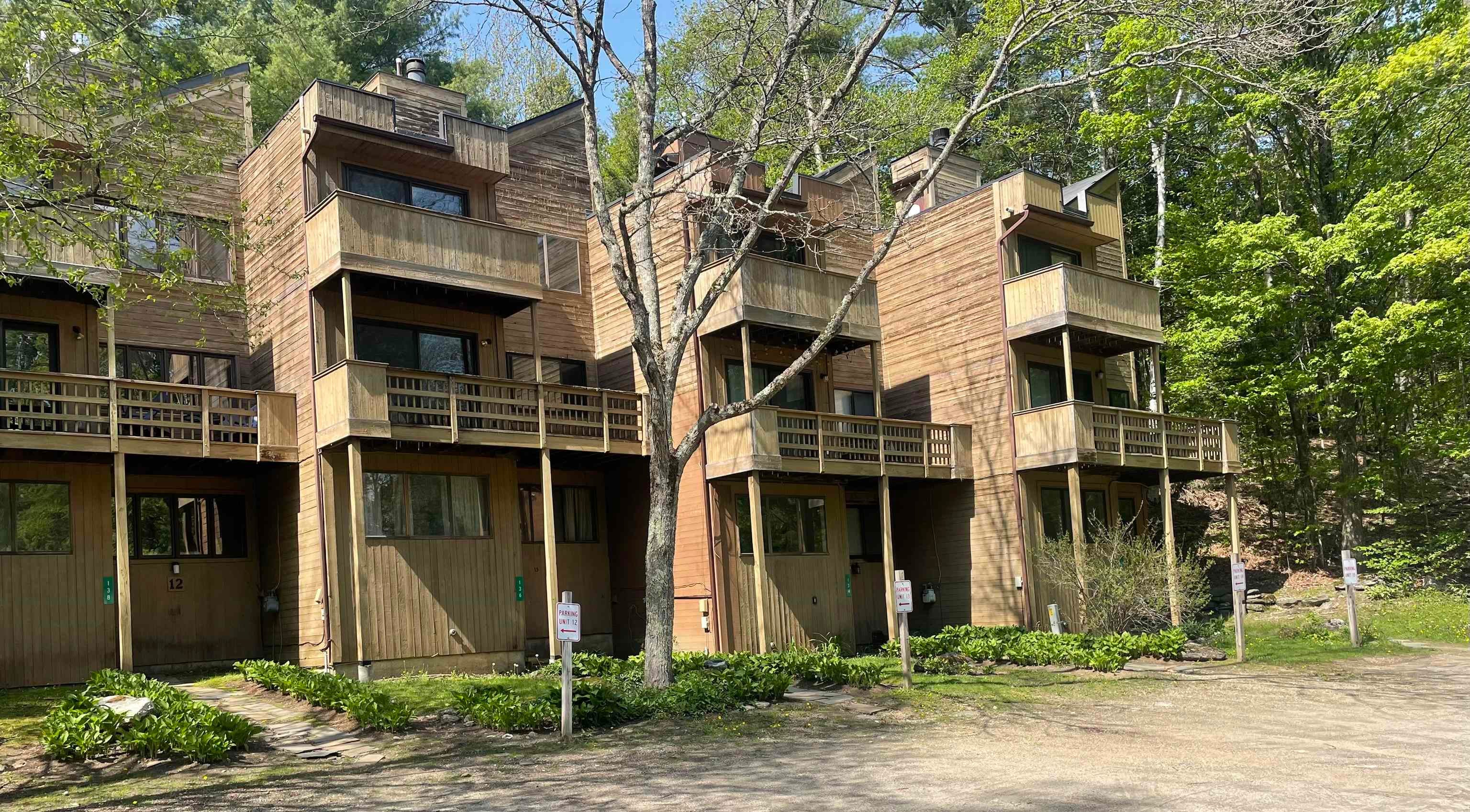 136 Grand Hollow Road 13 Timberline — photo