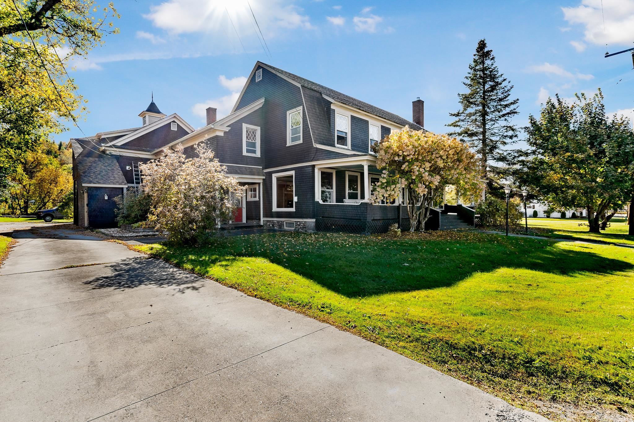 30 Pleasant Street — photo