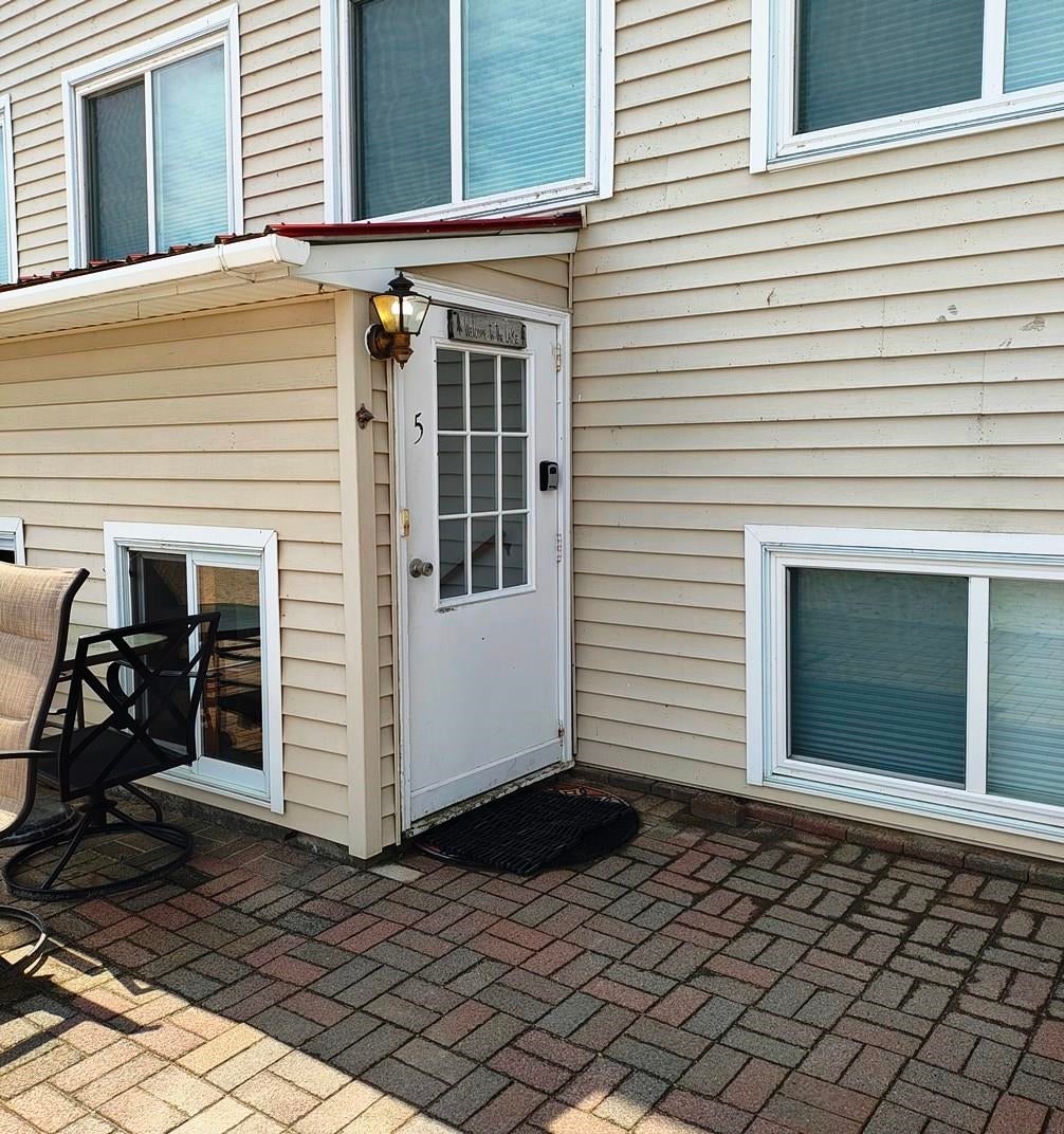 208 West Shore Road 5 — photo