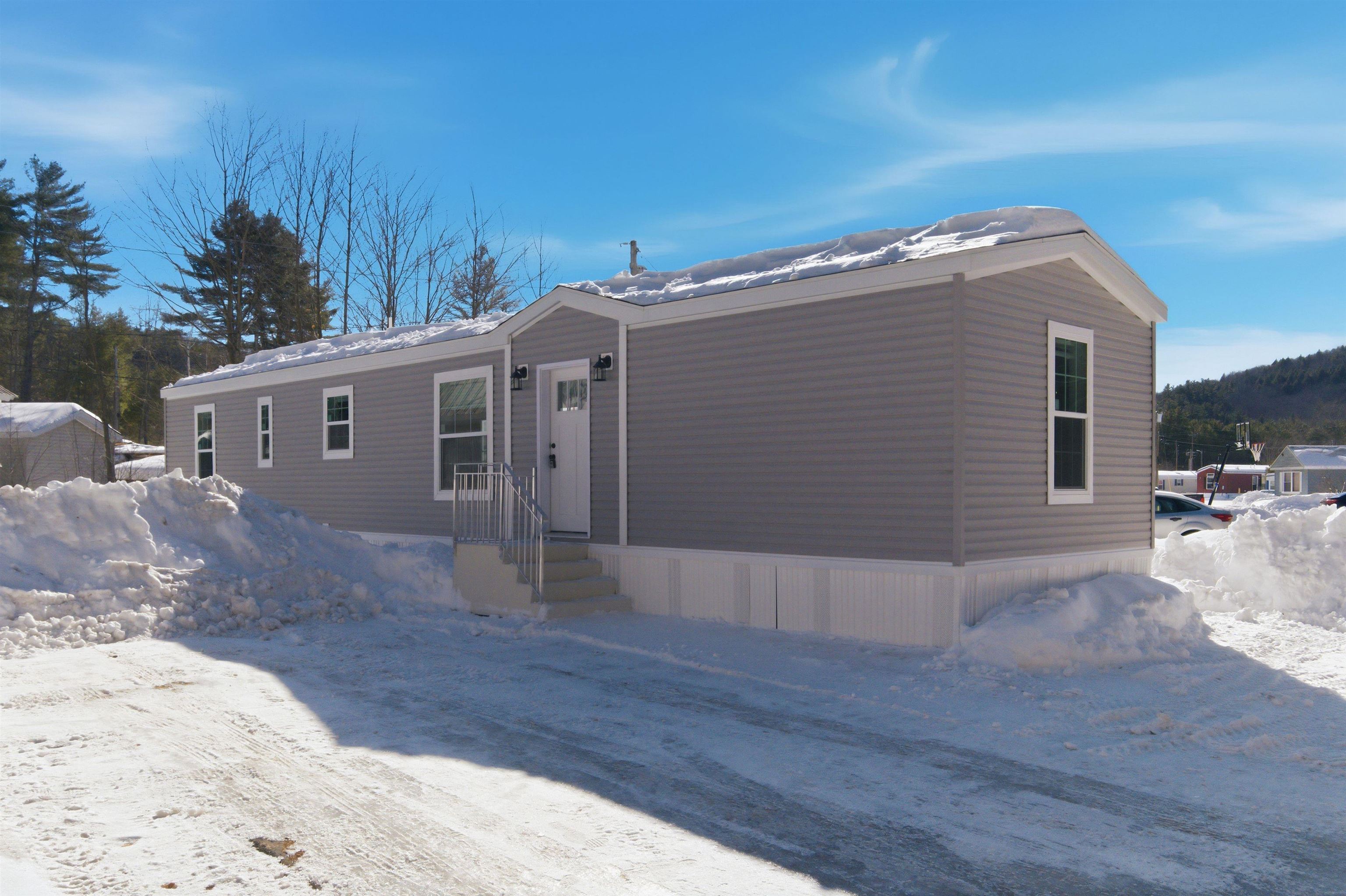71 Carla Court — photo