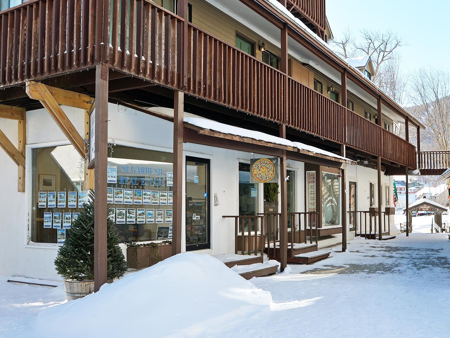 76 Sugarbush Village Drive 3 — photo