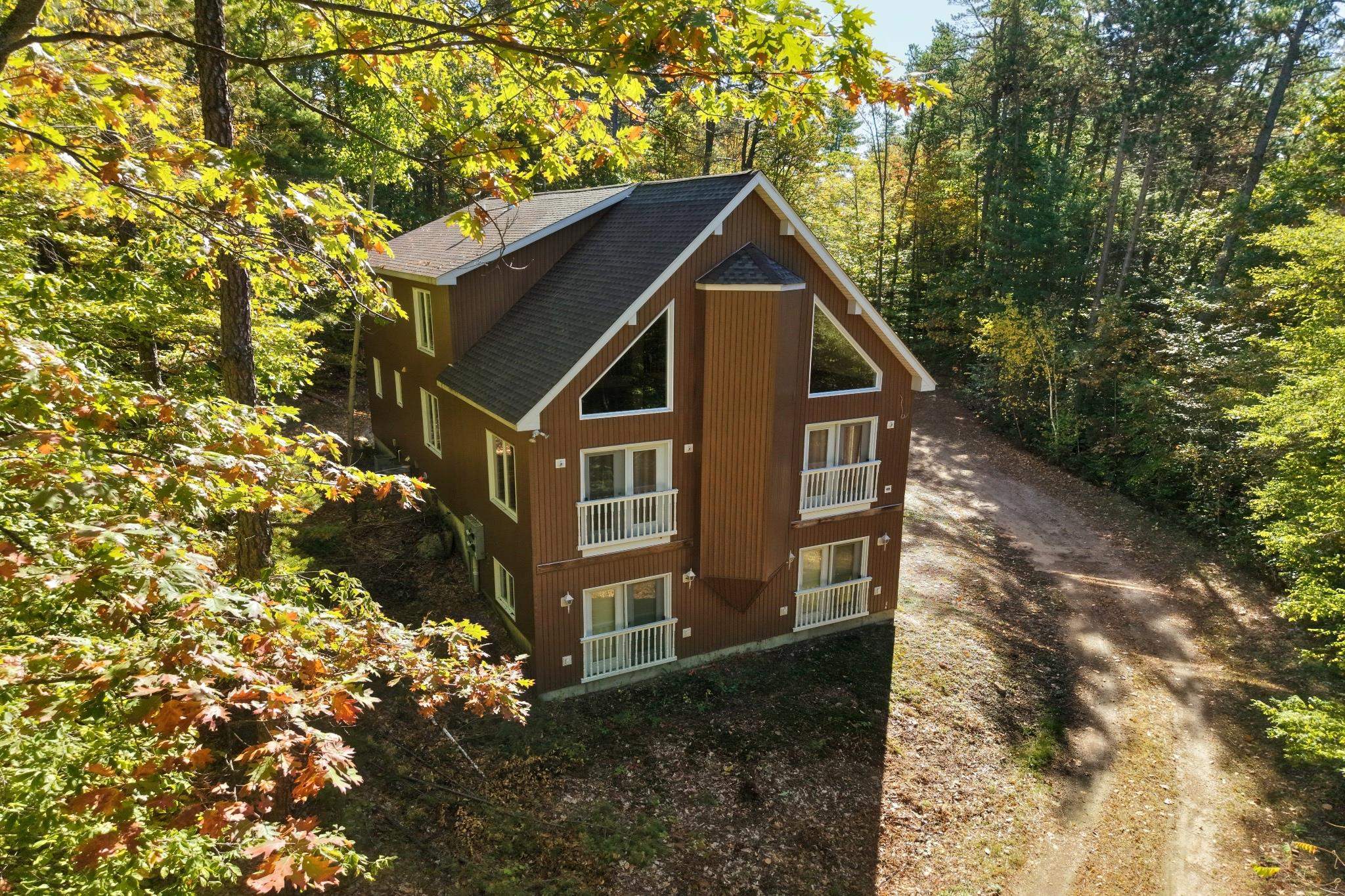 85 Amethyst Hill Road — photo
