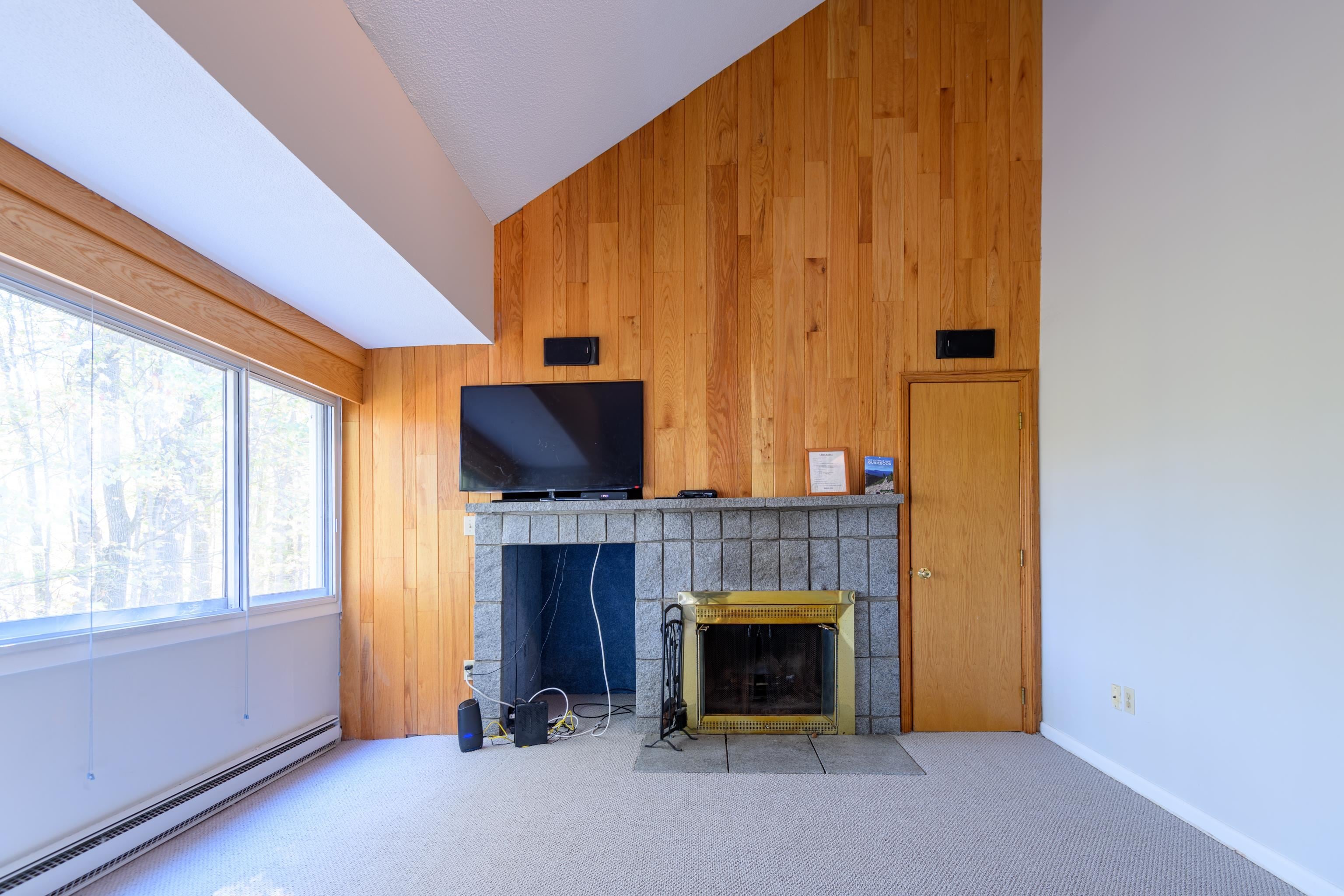 20 Condo Road 3 — photo