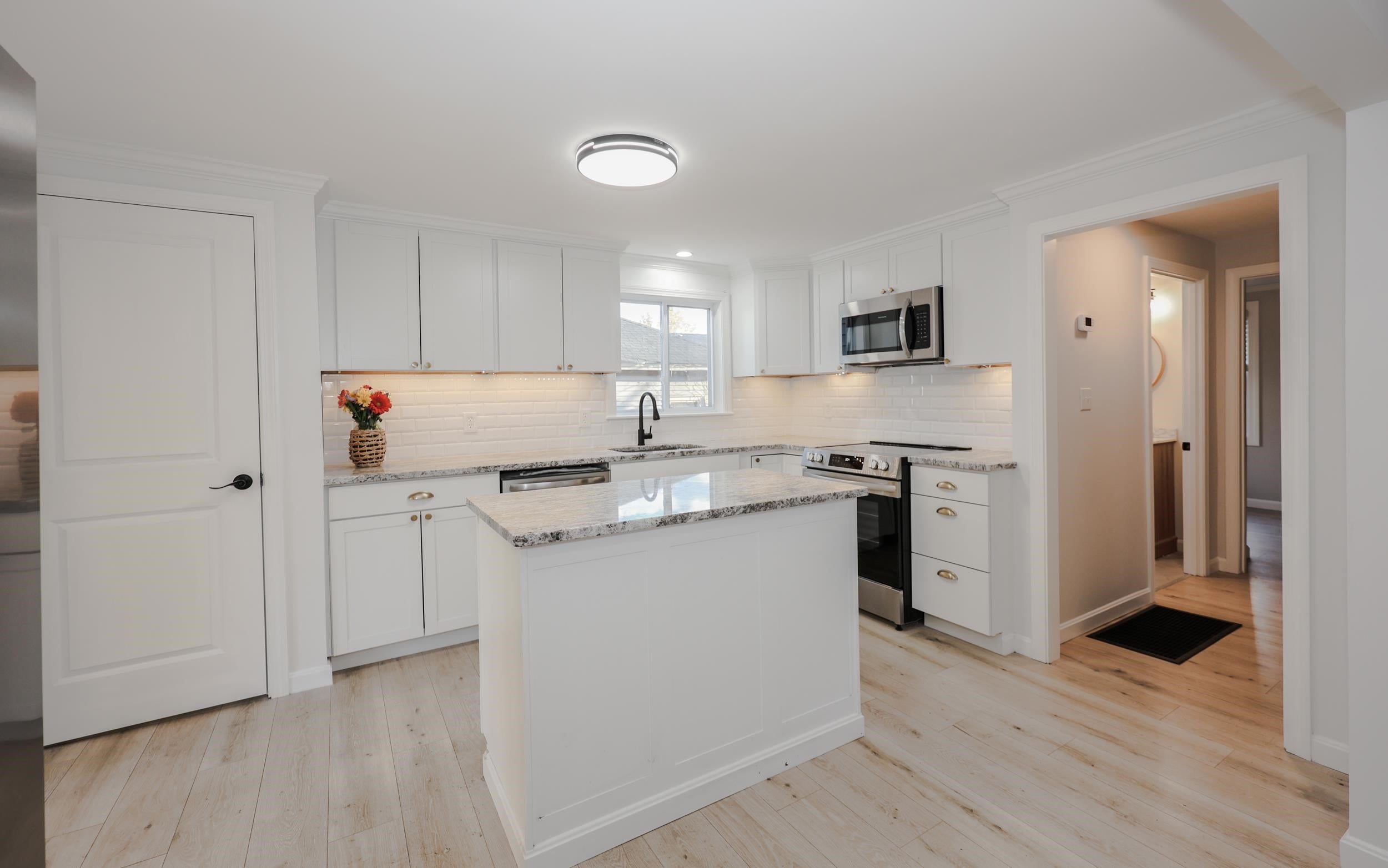10 Sarah Court, Rochester, NH 03867 — photo 3