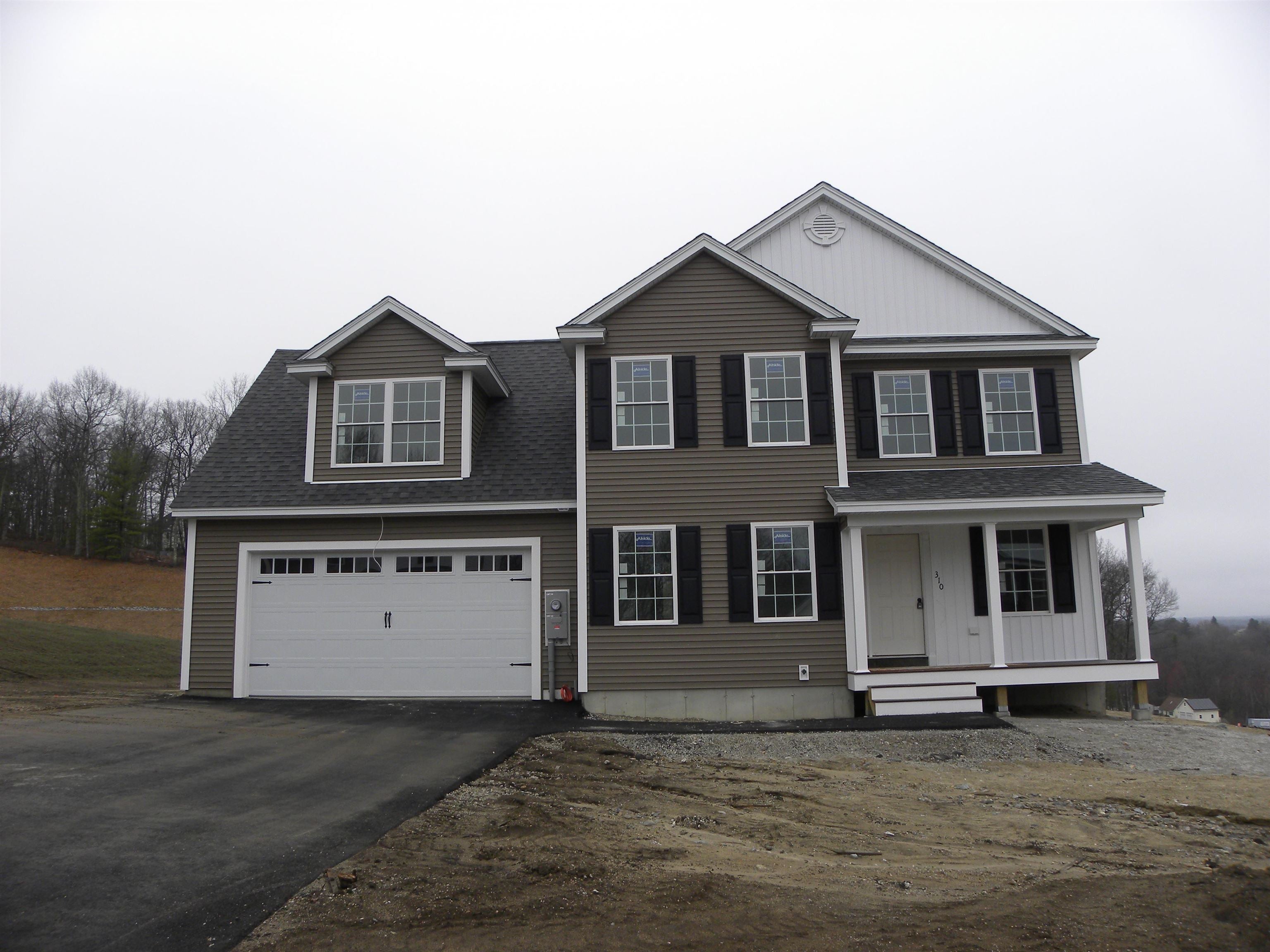 310 Karatzas Avenue Lot 2 — photo