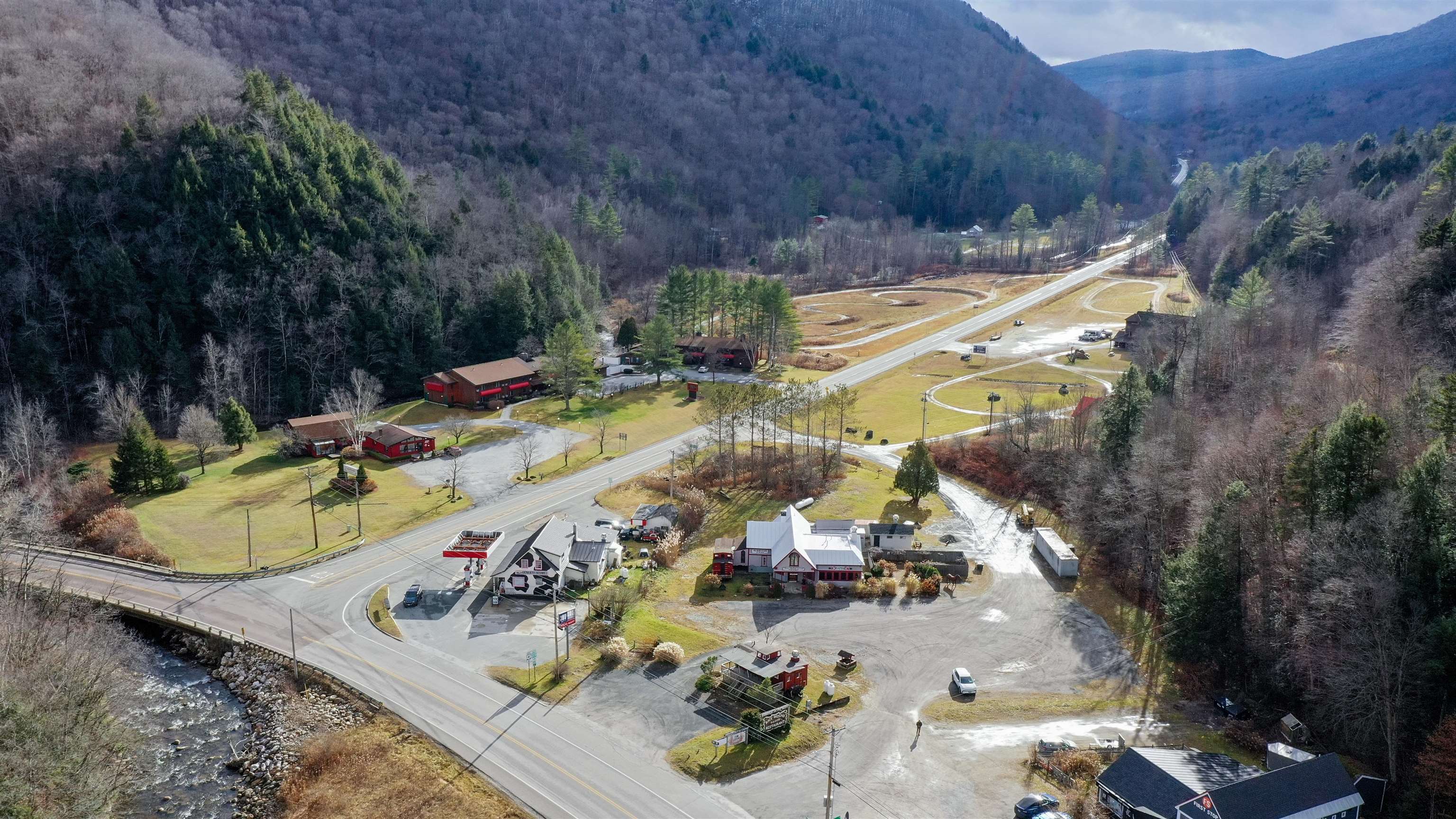 36 US. Route 4 — photo