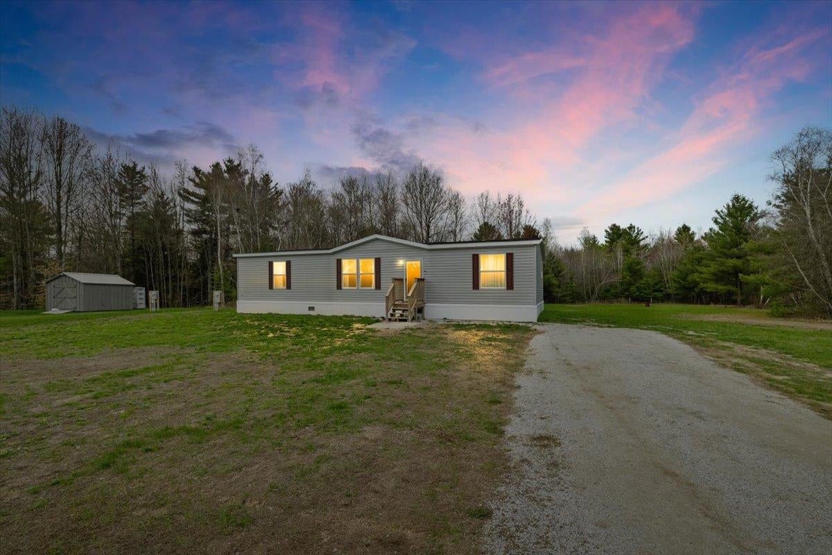 78 Lynn Lou Drive — photo