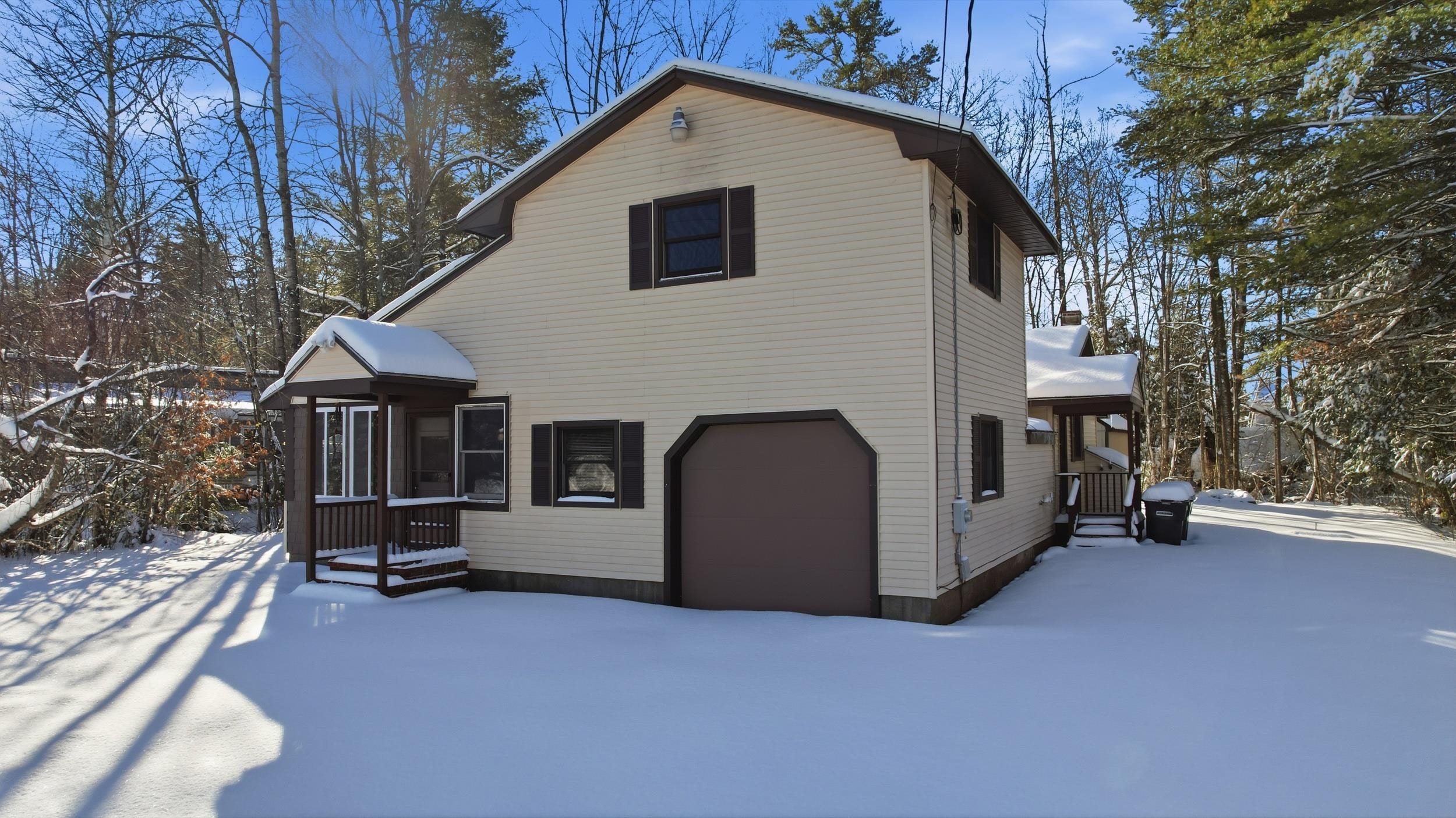 46 Linda Drive — photo